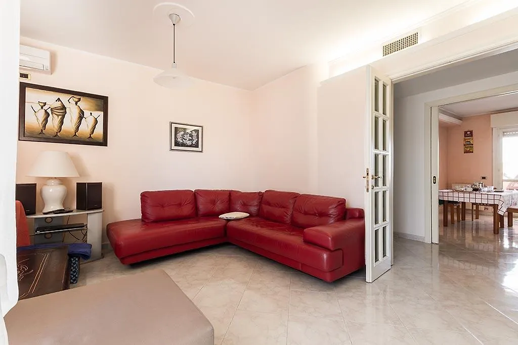 B&B Mareya Кальяри 2*,  Италия